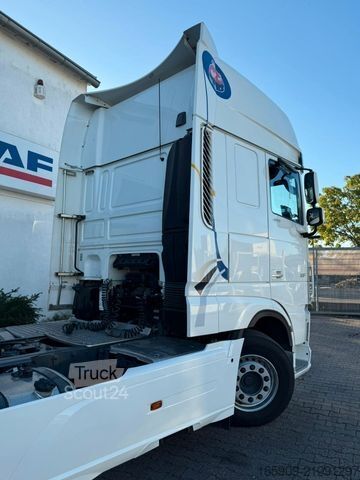 Standardni vlačilec DAF XF 106.480, Retarder, TOP, 1. Hand