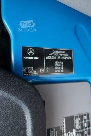 Furgon skrzyniowy MERCEDES-BENZ Sprinter Koffer 313CDI 1.Hand / Trennwand/FN:215