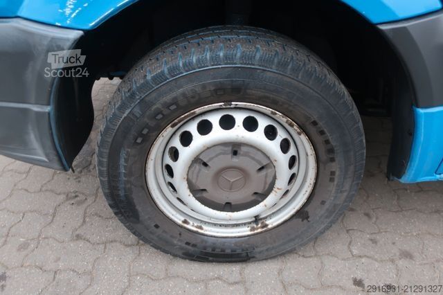 Furgon skrzyniowy MERCEDES-BENZ Sprinter Koffer 313CDI 1.Hand / Trennwand/FN:215