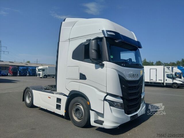 Standard dragbil Iveco S-Way AS 440 S 53 T/P Kippyhdraulik