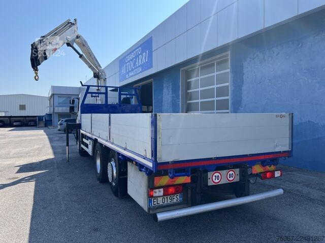 LKW mit Festaufbau und Kran Renault Premium 340