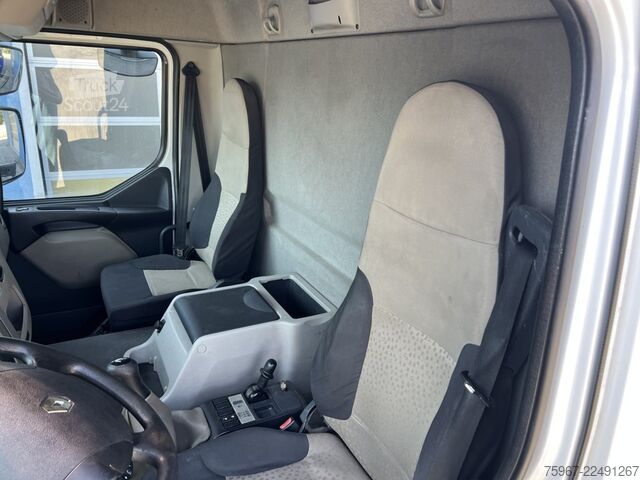 LKW mit Festaufbau und Kran Renault Premium 340