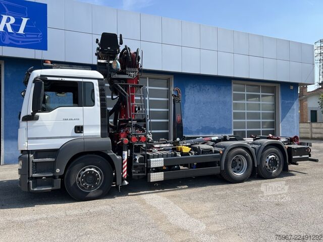 Camião de gancho com grua MAN TGS 26.470