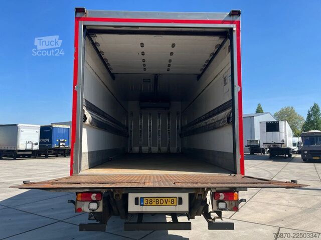Jäähdytetyt/pakastetut kuljetukset DAF LF 220 FA