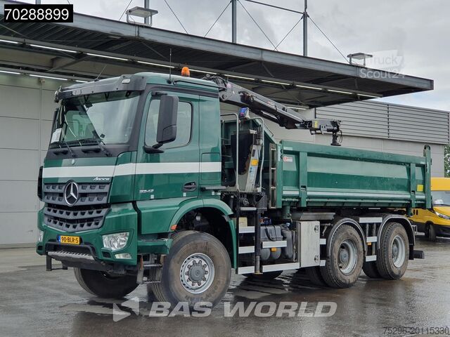 Camion-benne avec grue Mercedes Arocs 3342 Arocs 6X6 NL-Truck HMF 1643 Z-Crane ...