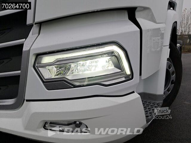 Ročník SZM DAF XF 480 4X2 Mega 2xTanks ACC LED Euro 6