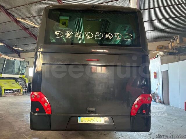 Autocar de turismo MAN 12.220 HOCL