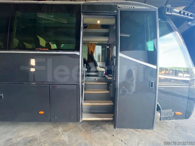 Autocar de turismo MAN 12.220 HOCL