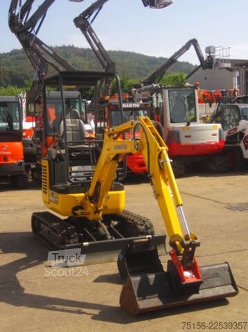 Minibagger Komatsu PC 14 R - 3HS * 2x Löffel * * Vorführm.