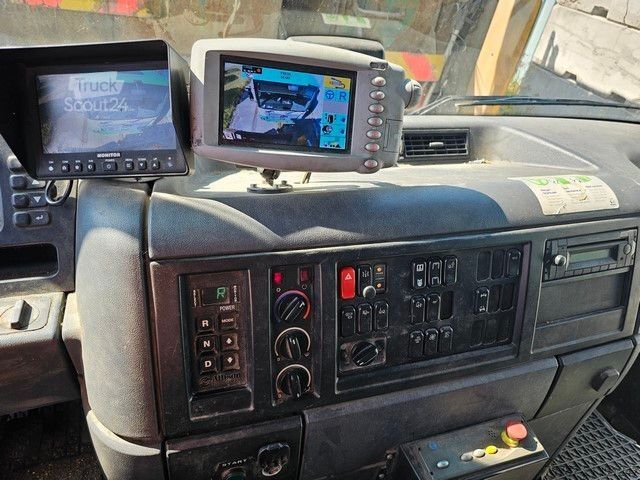 Autospecială de gunoi MERCEDES-BENZ 2629 2 Kammern