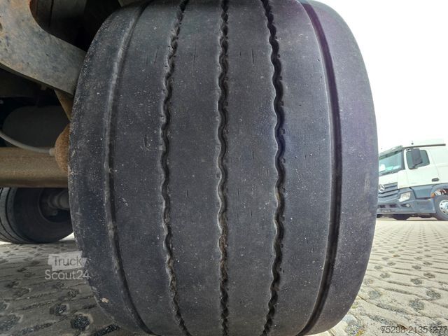 Atvērta puspiekabe ar tentu KRONE SD / Hubdach / EDSCHA / Mega / Liftachse