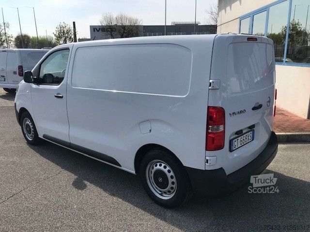 Panelová dodávka Opel VIVARO 2.0 145 L2H1