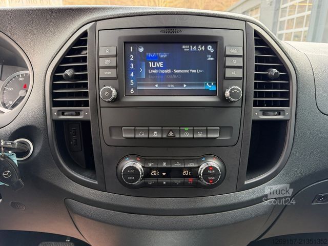 Мікроавтобус MERCEDES-BENZ Vito Tourer 116CDI Edition LANG 7-Sitze LED