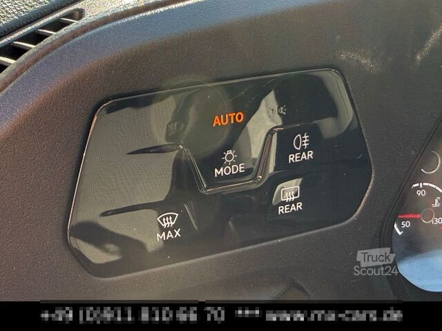 Ploščati dostavnik VW Caddy Maxi Aut. Klima Navi Kamera 2 Schiebetüren