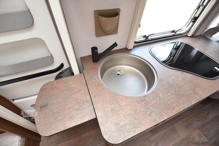Husvagn HYMER/ERIBA Eriba Touring 560 Komfort Paket, 1400kg