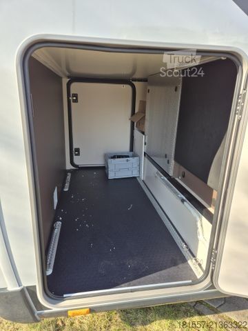 Полуинтегрированный автодом BÜRSTNER Signature SFT 7.4 180PS, 18, AHK, Markise