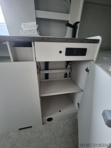 Автодом BÜRSTNER Papillon PC 6.0 Schlafdach / 4-Personen Zulassun