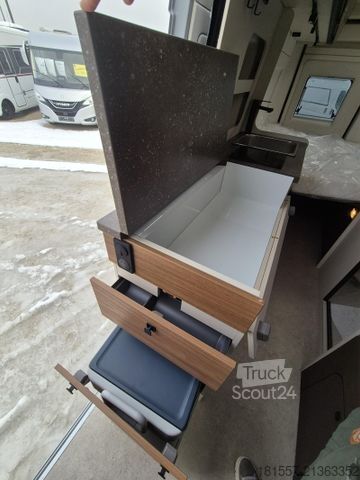 Автодом BÜRSTNER Papillon PC 6.0 Ohne Schlafdach / 140 PS Automat