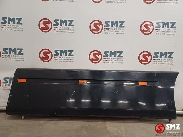 Pièce de châssis Renault Occ side skirt links Renault