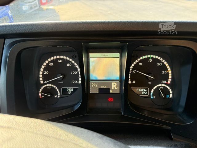 Drankentruck MERCEDES-BENZ ANTOS 1832 L Getränkekoffer 6,35 m Türen