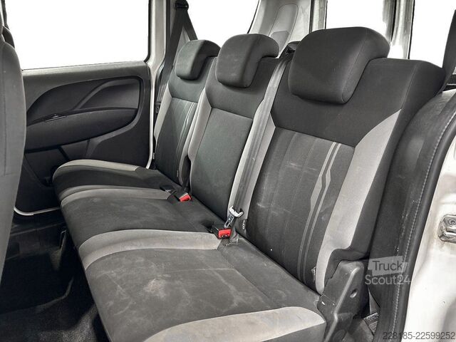 Kompakt van FIAT Doblo Cargo 2015 - Doblo cargo combi N1 1.6 mjt 16v 105cv E6