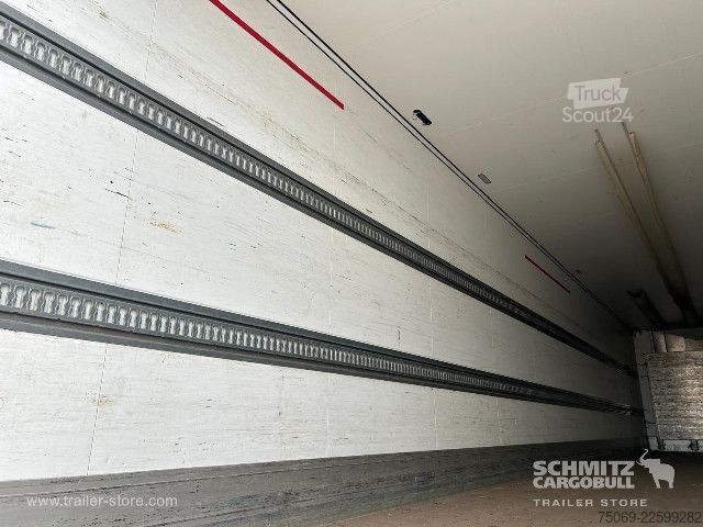 Semi-remorque frigorifique Schmitz Cargobull Reefer Standard Taillift