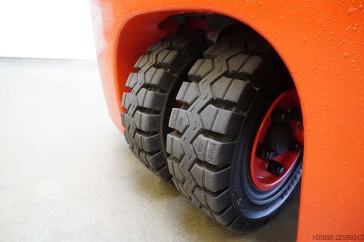 навантажувач Linde E 14 EVO 386-02