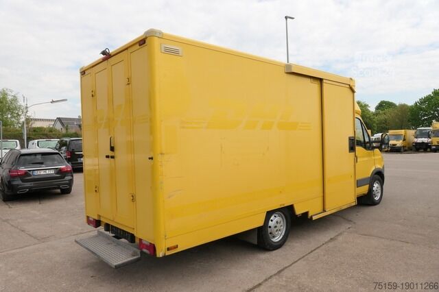 Dubă cu caroserie tip cutie iveco Daily 35 S11 C30C AUTOMATIK KAMERA Regale LUFT DURCHGANG EURO-5 CoC