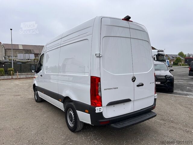 Fourgon avec toit surélevé Mercedes-Benz Sprinter 317 CDI L2H2