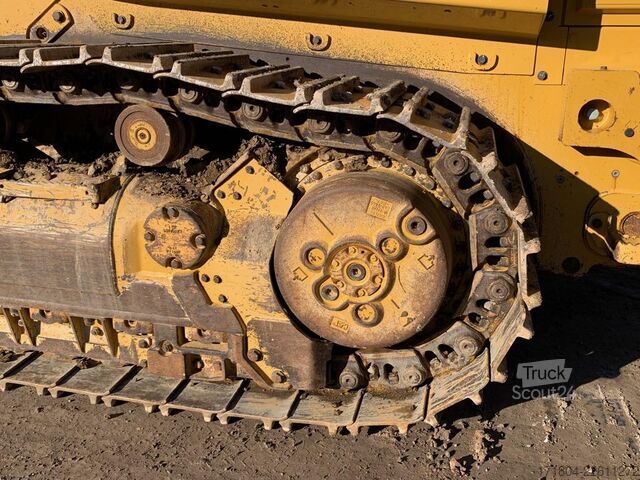 Pásový nakladač Caterpillar 963-12A