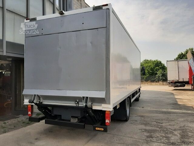 Furgone con sponda Renault D16-240