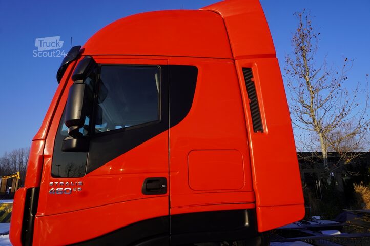 Traktora vienība Iveco Stralis 460 E6 tractor unit/ Sleeper cab
