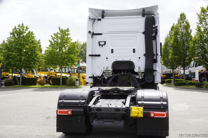 Traktoriyksikkö Mercedes-Benz Actros 1843 MP5 tractor unit