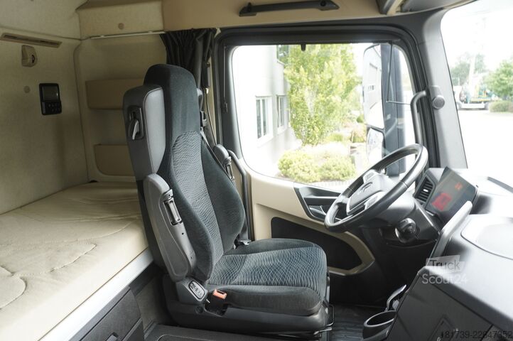 Traktoriyksikkö Mercedes-Benz Actros 1843 MP5 tractor unit