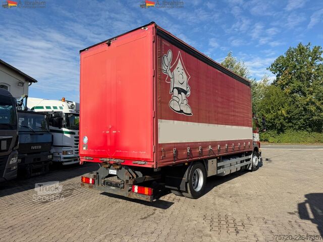 Tovorno vozilo s ravno platformo in ponjavo Mercedes-Benz Axor 1829L Staplerhalterung Schiebeplane Türen hinten