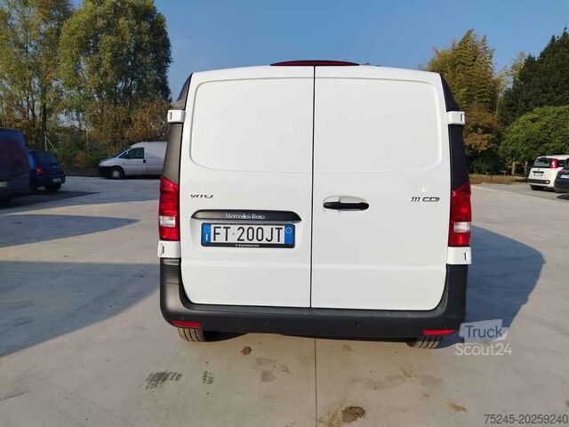 Fourgonnette compacte Mercedes-Benz VITO 1.6 111 CDI