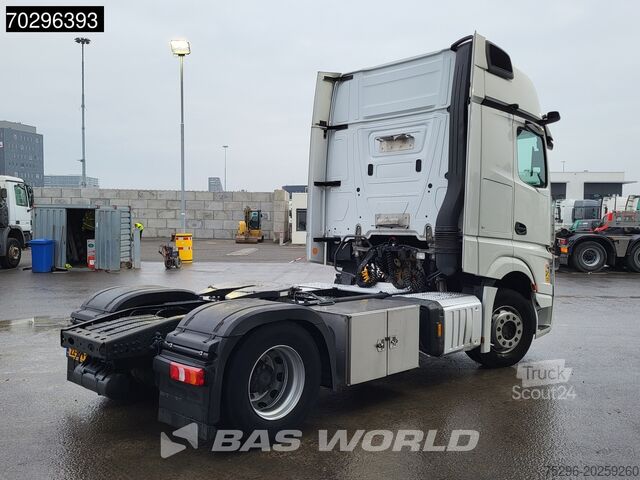 Standard-SZM Mercedes Actros 1942 4X2 GigaSpace NL-Truck Standairco N...