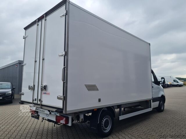 Transporter mit Koffer Mercedes-Benz Sprinter 315 CDI Koffer RWD KLIMA TEMPOMAT
