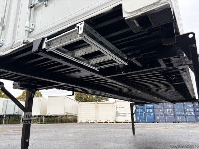 Wechselbrücke mit Kofferaufbau Krone BDF-System 7.450 mm lang, LACK NEU!!