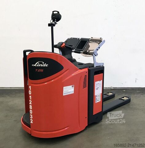 Transpalette électrique à conducteur porté debout Linde T 25 SP 131-08