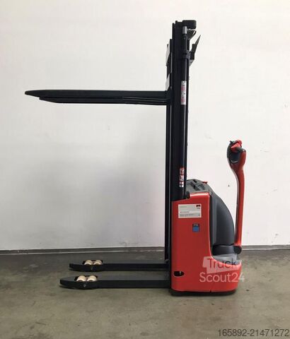 Handmatige stapelaar Linde L 12 1172