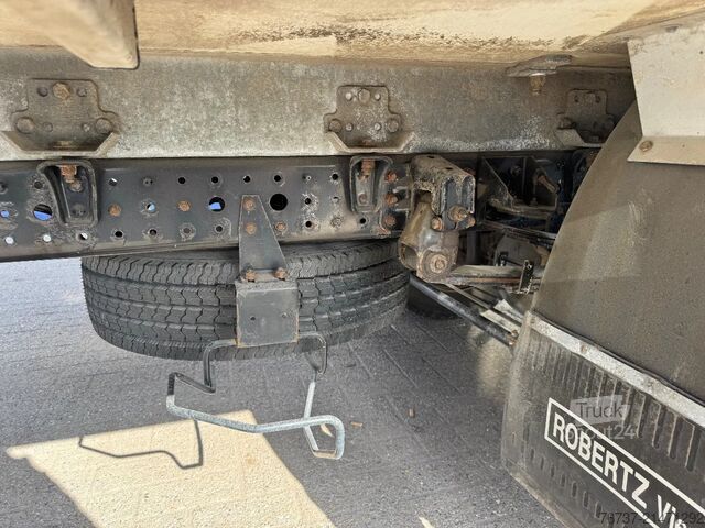 Gekoeld/bevroren transport FUSO Canter **7C18-FRIGO-7490KG-TOPSHAPE**