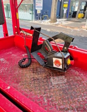 Ножичний підйомник MAGNI ES 0807 EP Elektro 7,80 m