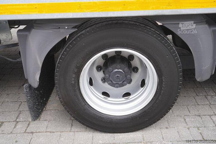 камиони за транспорт на автомобили Mercedes-Benz Atego 1224 / New galvanized tow truck