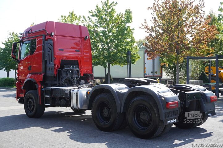 Vontatóegység MAN TGS 33.510 tractor unit / 6x4 / Sleeper