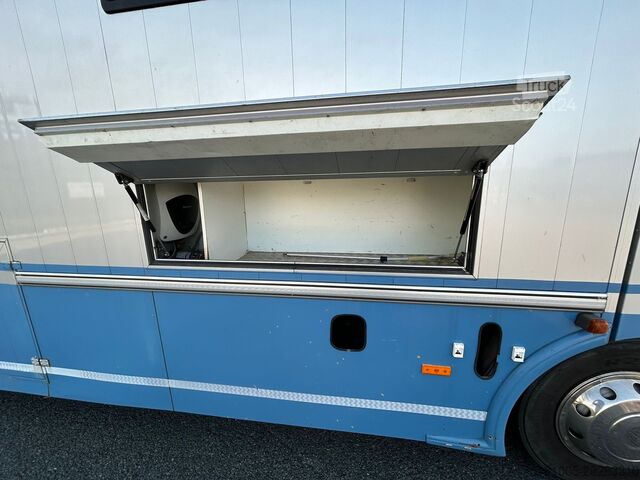 Paarden transport Iveco Eurocargo Occasion paardevrachtwagen voor 5 paa...