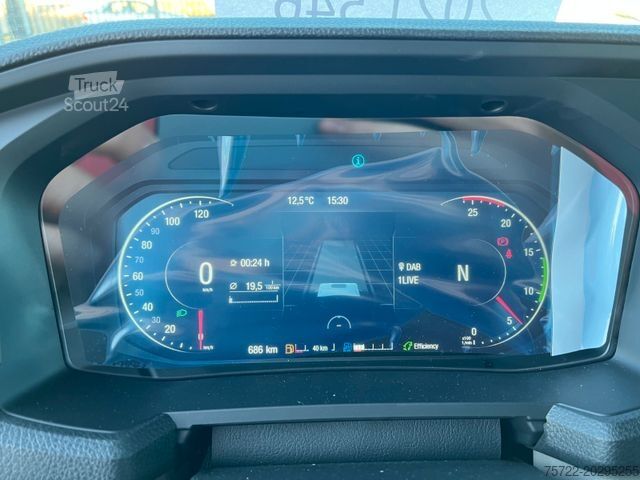 Kamion sa ravnom platformom MAN TGX 26.470 BL 6x2-4 Pritsche mit FassiF235 Kran