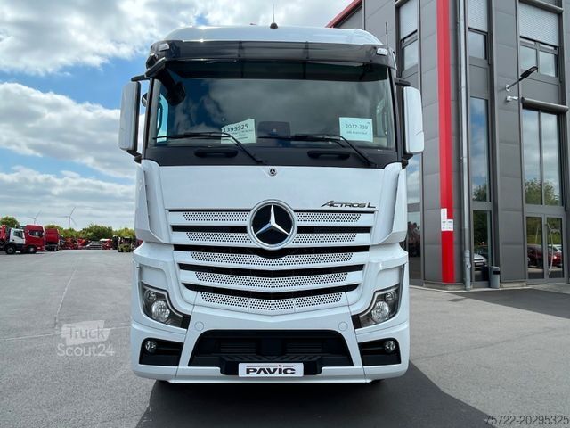 Ciężarówka z płaską platformą MERCEDES-BENZ ACTROS 2548/6X2/KRAN PALFINGER/FASSI AUF LAGER!!