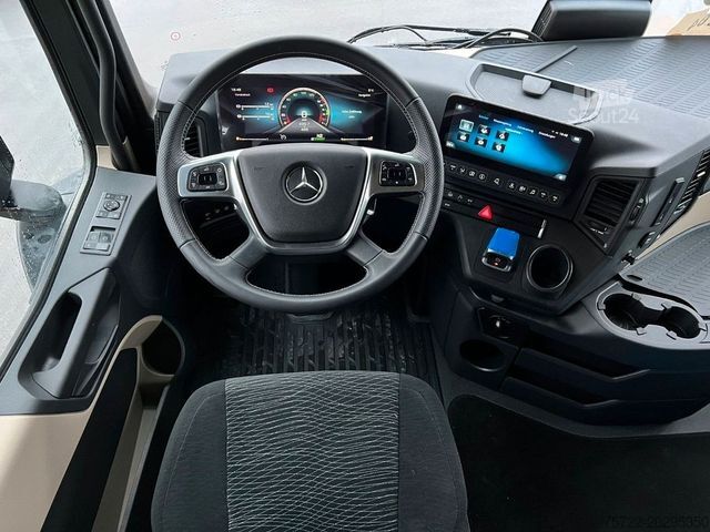 Samochód do przewozu drewna MERCEDES-BENZ AROCS 2653 6x4 Kurzholz - Kran nach Wahl