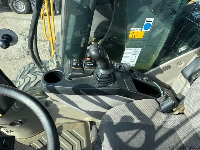 Koparka kołowa VOLVO EW 180 E